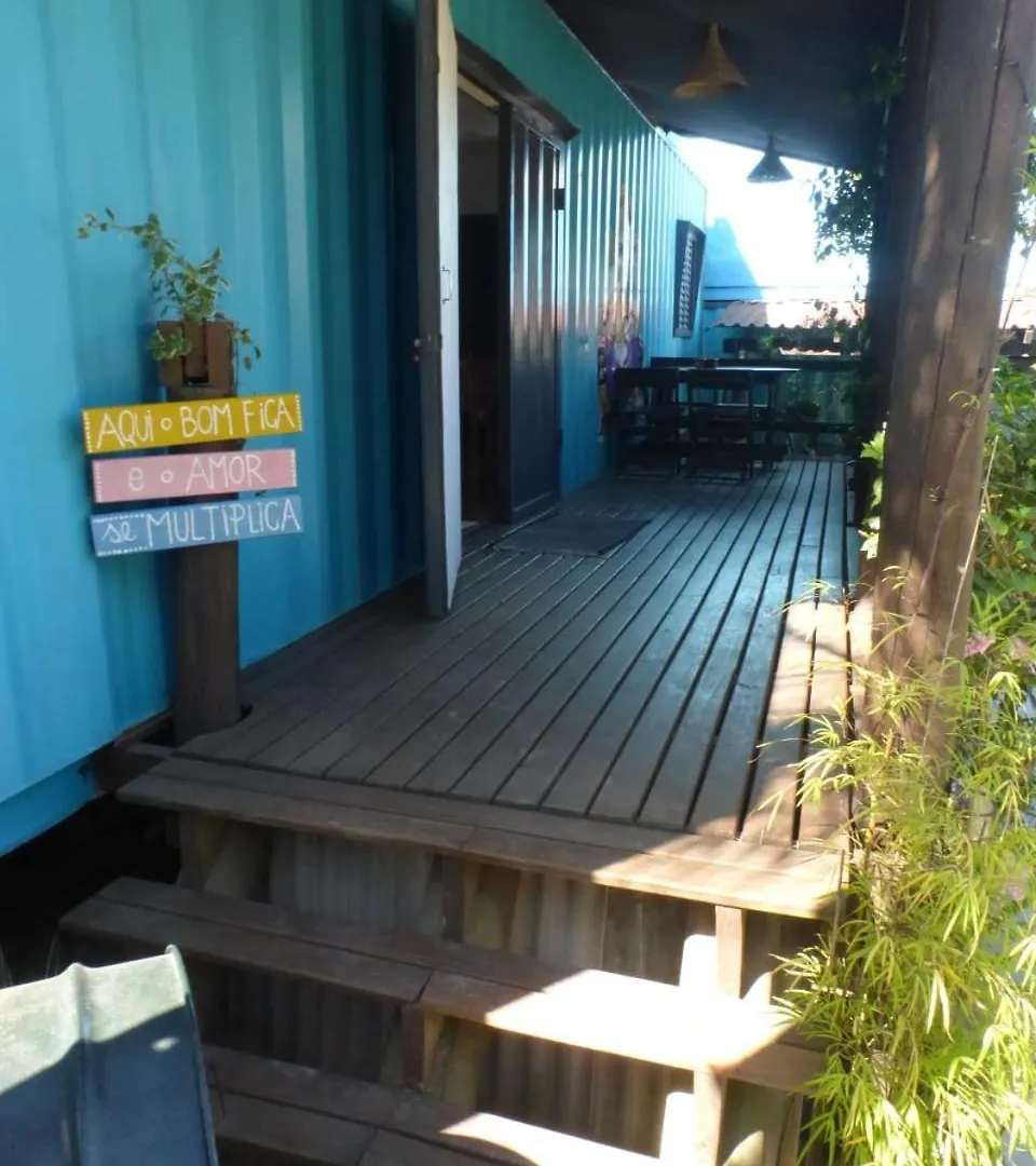Hindu Box Containers E Cabanas Praia do Rosa 2*,  Brasil